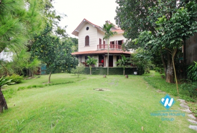 River view garden villa for rent in Long Bien Hanoi